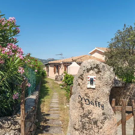 Maffy באיה סרדיניה